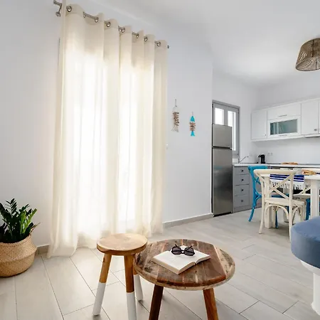 Azur Agia Anna Holiday home *
