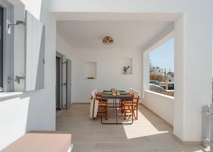 Azur Agia Anna (Mykonos)